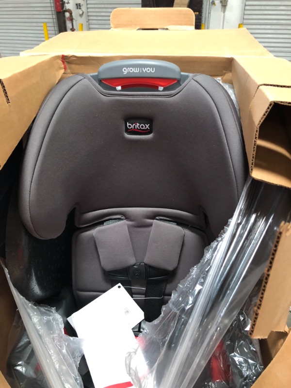 Photo 2 of Britax Grow with You Harness-2-Booster Car Seat, Pebble