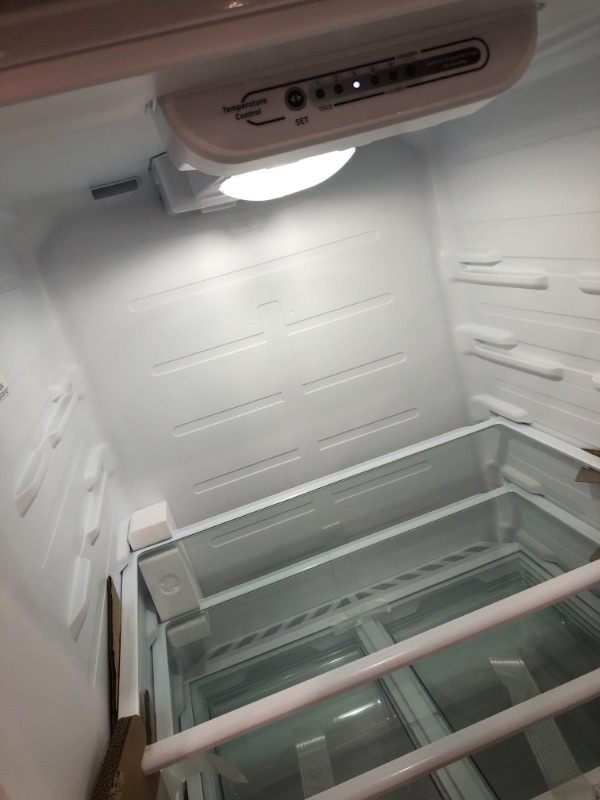 Photo 8 of 18 cu. ft. Top Freezer Refrigerator in Stainless Steel Look
