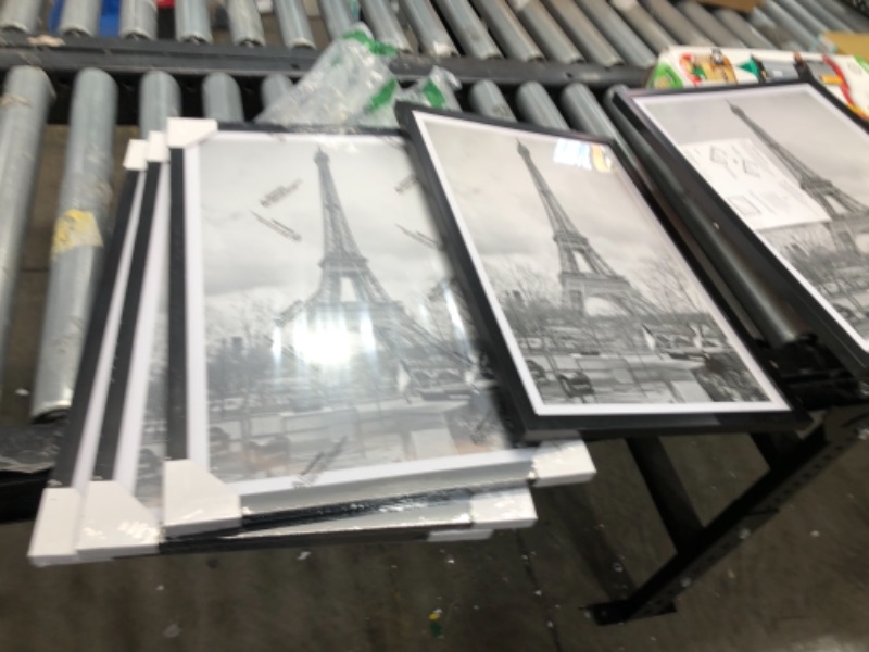 Photo 2 of 5 Pack Eiffel Tower Frames 13' x 18'