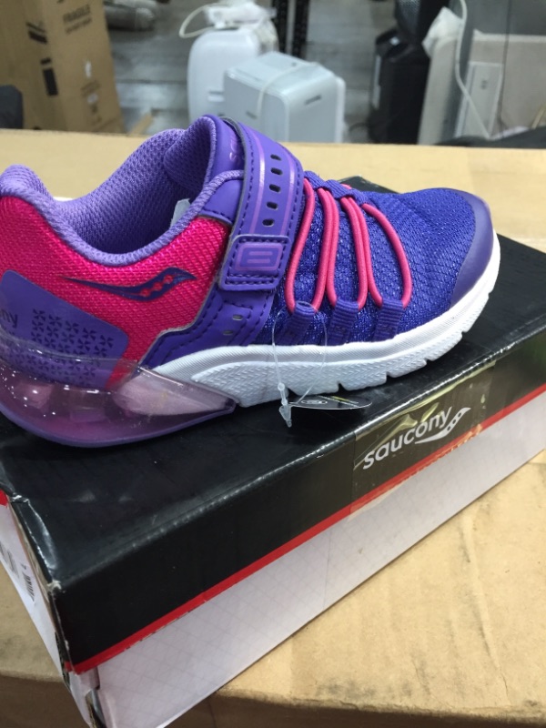 Photo 2 of Saucony Unisex-Child Flash Glow 2.0 Sneaker size 10.5m girls