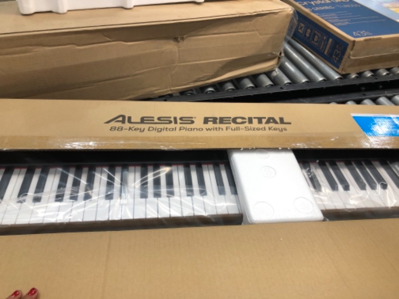 Photo 2 of Alesis Recital , 88-Key Beginner Digital Piano with Full-Size Semi-Weighted Keys