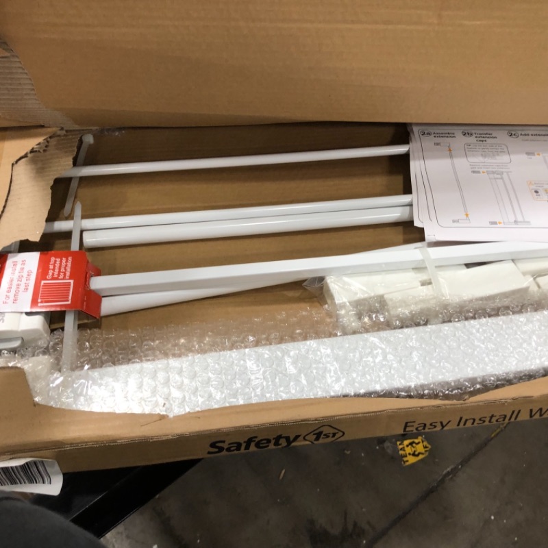 Photo 1 of Safety 1st Easy Install Walk Thru Gate, White