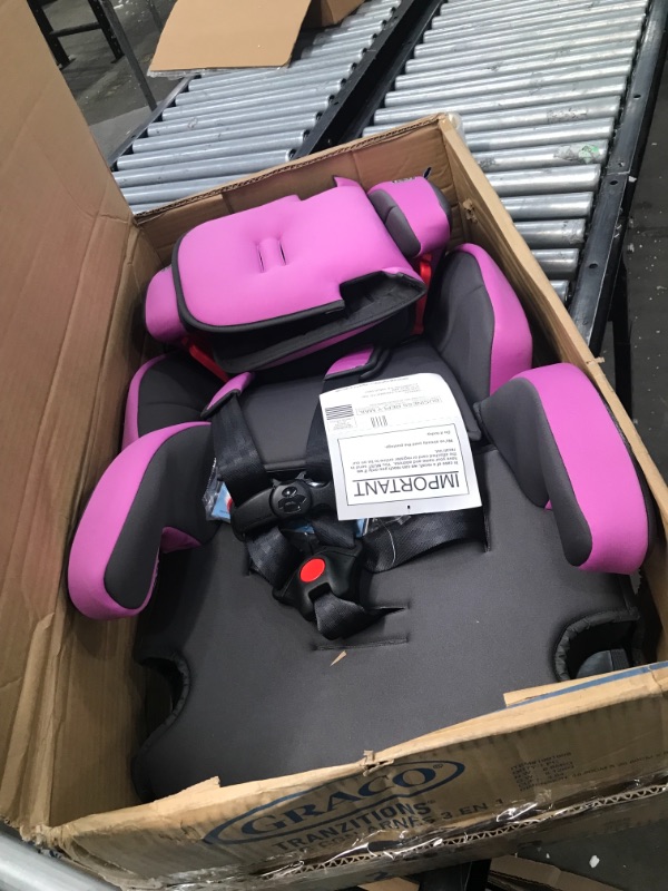 Photo 2 of Graco Tranzitions 3-in-1 Harness Booster Car SEAT, Kyte
**SEE CUT DAMAGE IN PHOTOS**