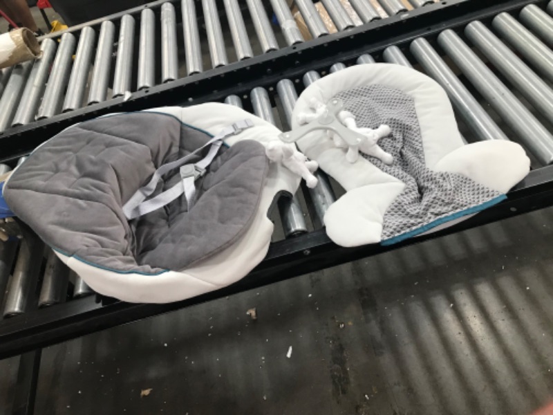 Photo 1 of Graco DuetSoothe Swing and Rocker
**MISSING MANUAL**