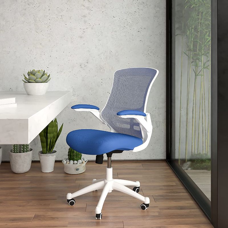 Photo 1 of Flash Furniture Mid-Back Blue Mesh Swivel Ergonomic Task Office Chair with White Frame and Flip-Up Arms