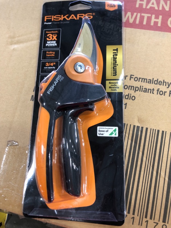 Photo 3 of 3/4 in. Cut Capacity Titanium Coated Blade, PowerGear 2 Bypass Pruner