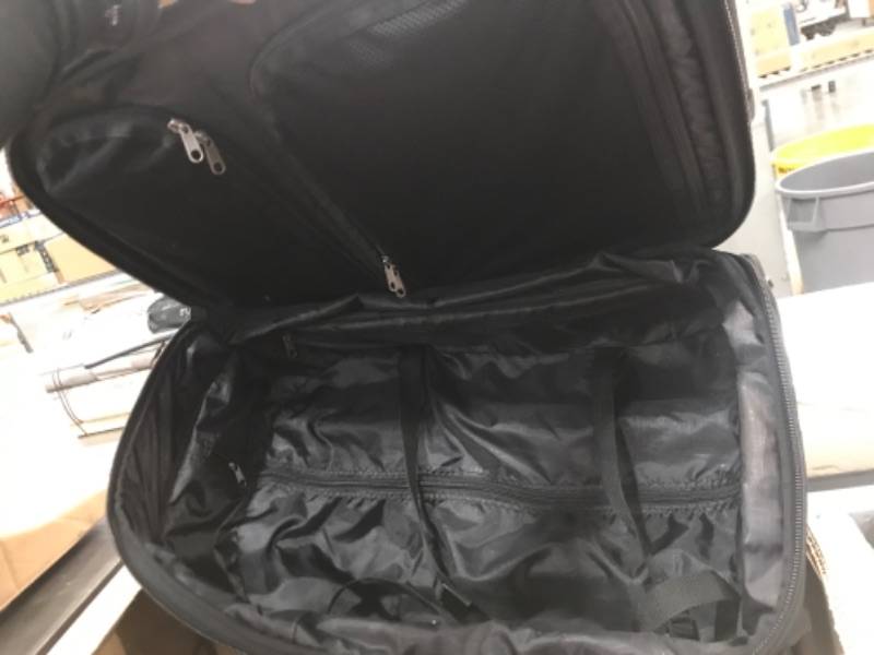 Photo 3 of OGIO Layover Travel Bag (Stealth)
