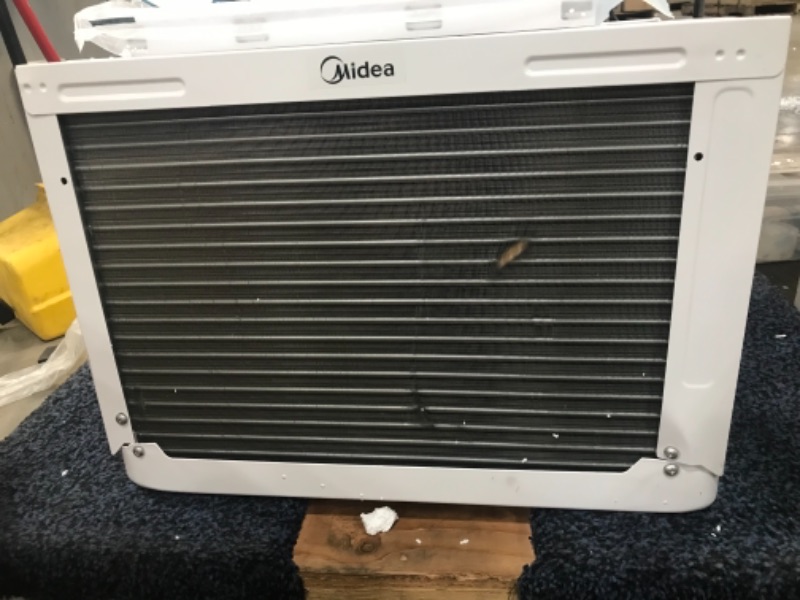 Photo 1 of Midea EasyCool 8,000 BTU Window Air Conditioner, Fan-Cools, Circulates, and Dehumidifies Up to 350 Square Feet, Has A Reusable Filter, and Includes an LCD...
NOT BOXED!