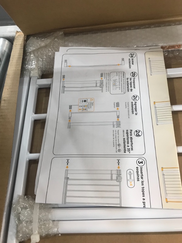Photo 1 of Safety 1st Easy Install Metal Baby Gate with Pressure Mount Fastening (White), Pack of 1
