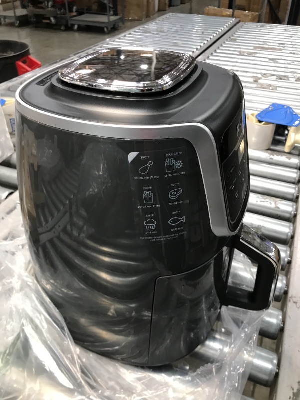 Photo 3 of Ninja AF161 Max XL Air Fryer that Cooks, Crisps, Roasts, Bakes, Reheats and Dehydrates, with 5.5 Quart Capacity, and a High Gloss Finish, Grey
