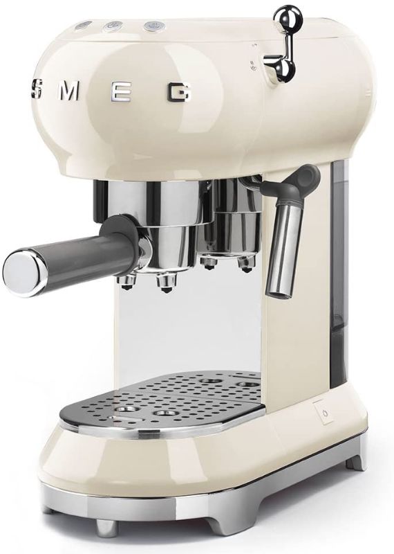 Photo 1 of Smeg ECF01CRUS Espresso Coffee Machine, One Size, Cream

//used // tested, powers on