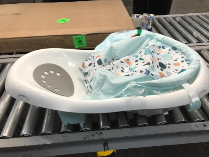 Photo 2 of Fisher-Price 4-in-1 Sling 'n Seat Tub