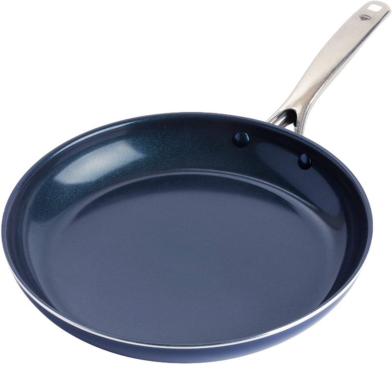 Photo 1 of Blue Diamond Cookware Toxin Free Ceramic Nonstick Metal Utensil Open Frypan, Frying Pan, 12"

//cosmetic damage 
