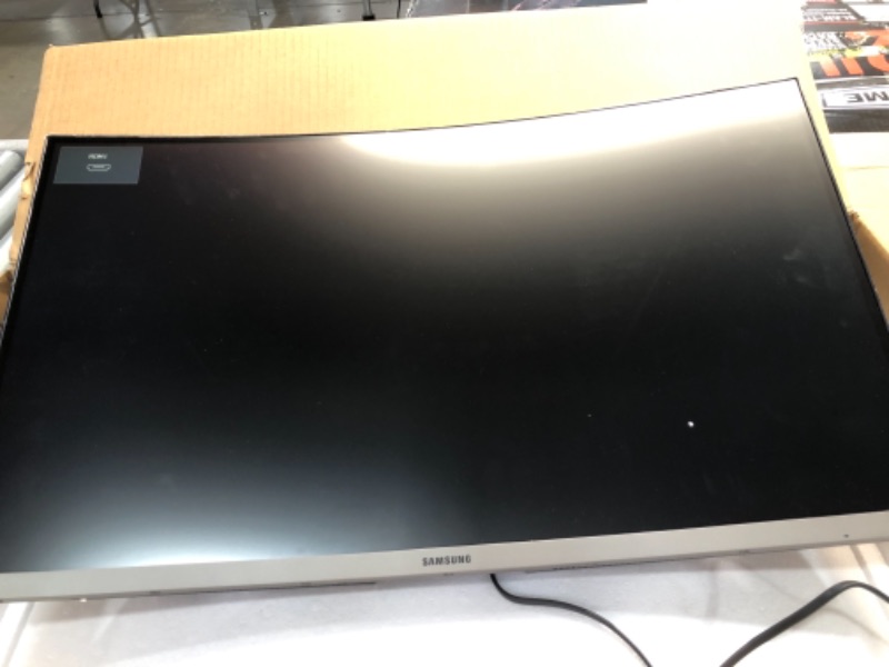 Photo 1 of Samsung 27" CR500 Curved Monitor (1920 x 1080) Monitor - LC27R500FHNXZA