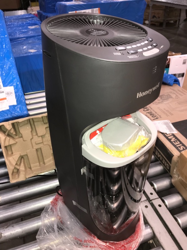 Photo 3 of Honeywell Top Fill Tower Humidifier with Humidistat Black, HEV615B
