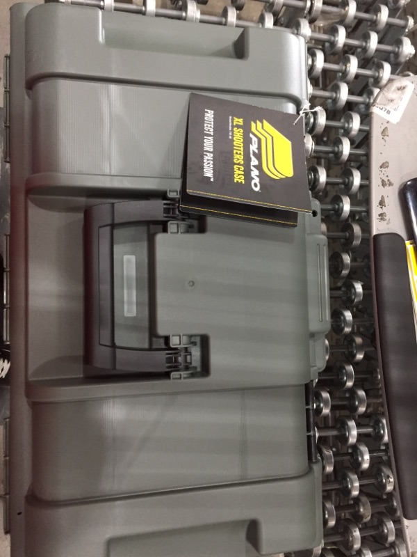Photo 1 of PLANO 1781-00 Plano Shooters Case w/Gun Rest - XL