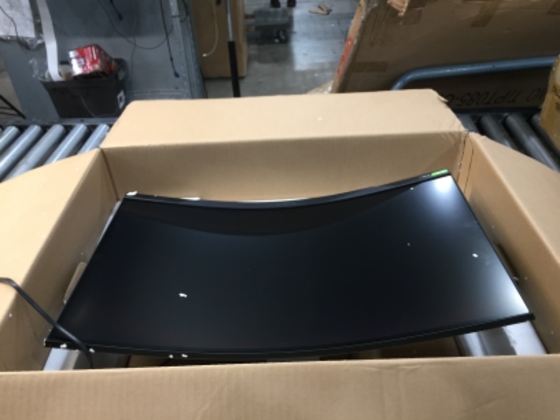 Photo 3 of *Not Functional* *For Parts Only*
SAMSUNG Odyssey G7 Series 27-Inch WQHD (2560x1440) Gaming Monitor, 240Hz, Curved, 1ms, HDMI, G-Sync, FreeSync Premium Pro.