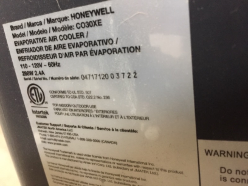 Photo 3 of *Missing remote* *For parts only*
Honeywell Co30xe Outdoor Portable Evaporative