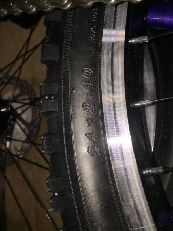 Photo 1 of *Loose hardware, may be incomplete*
Huffy Girls' Extent 24 in 18-Speed Mountain Bike Midnight Purple - Girls Bikes at Academy Sports
