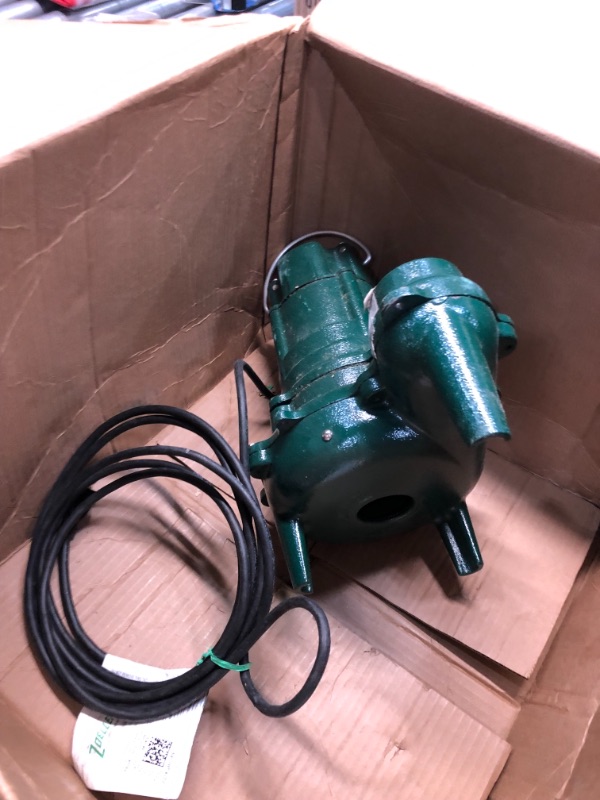 Photo 3 of Zoeller 267-0002 Non-Automatic Waste-Mate 1/2 HP Sewage Pump