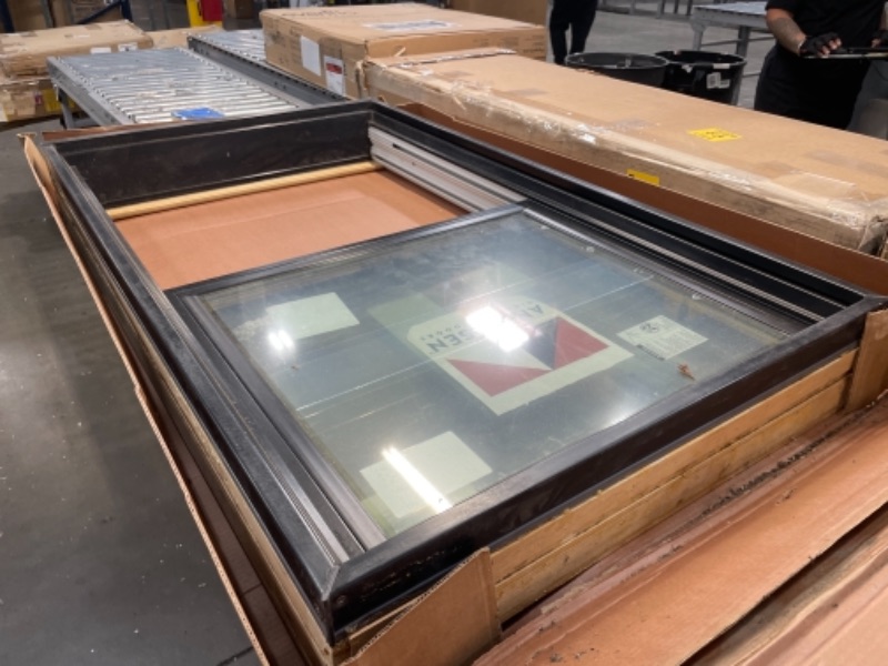 Photo 3 of 29.625 in. x 48.875 in. 400 Series Double Hung Wood Window with black Exterior
