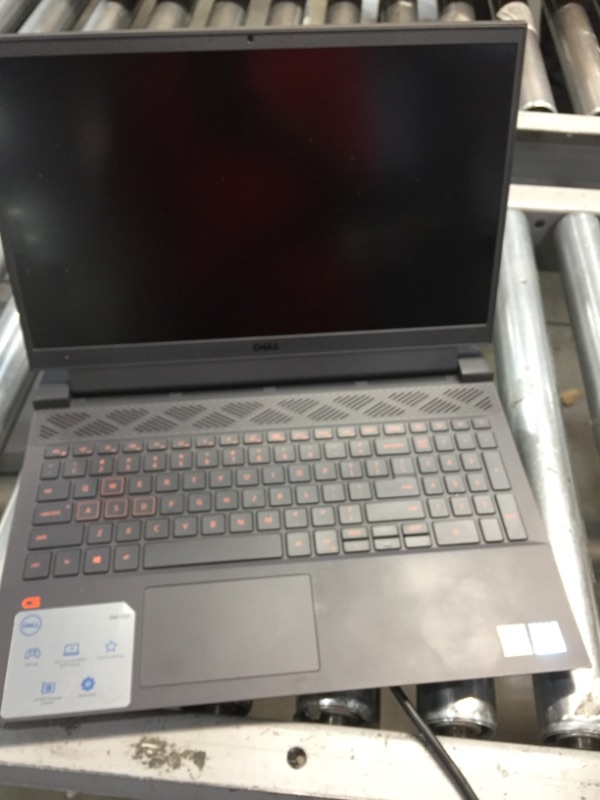 Photo 5 of 
**parts only*** Dell G15 5511 Gaming Laptop - 15.6 inch FHD 120Hz Display - Intel Core i7-11800H, 16GB DDR4 RAM, 512GB SSD, NVIDIA GeForce RTX 3060 6GB GDDR6, Thunderbolt, Windows 10 Home 