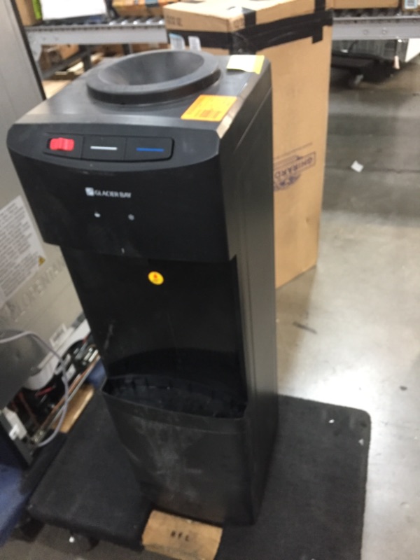 Photo 4 of Glacier Bay
Matte Black Top Load Water Dispenser
*** missing tray, some cosmetic damage***