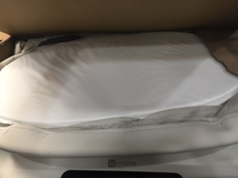 Photo 2 of 4moms mamaRoo sleep bassinet