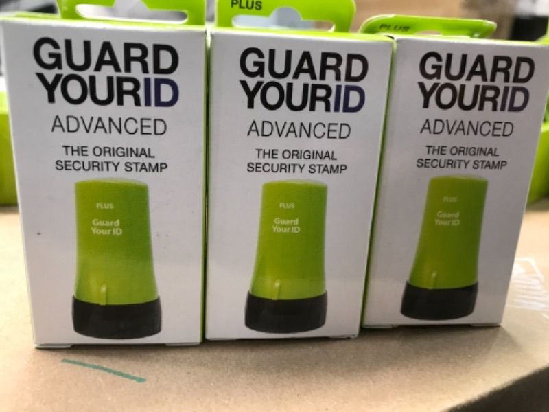 Photo 2 of PLUS 'Guard Your ID' Advanced 2.0 Roller, Green | Staples 3-PACK 
