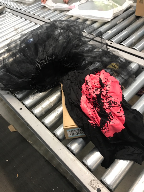Photo 1 of 80s Costume Accessories Set T-Shirt Tutu Headband Earring Necklace Leg Warmers***TUTU AND SHIRT ONLY
