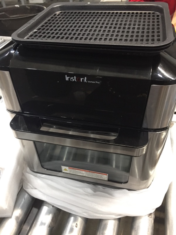 Photo 3 of Instant Pot Vortex Pro 10-Quart Air Fryer Oven
