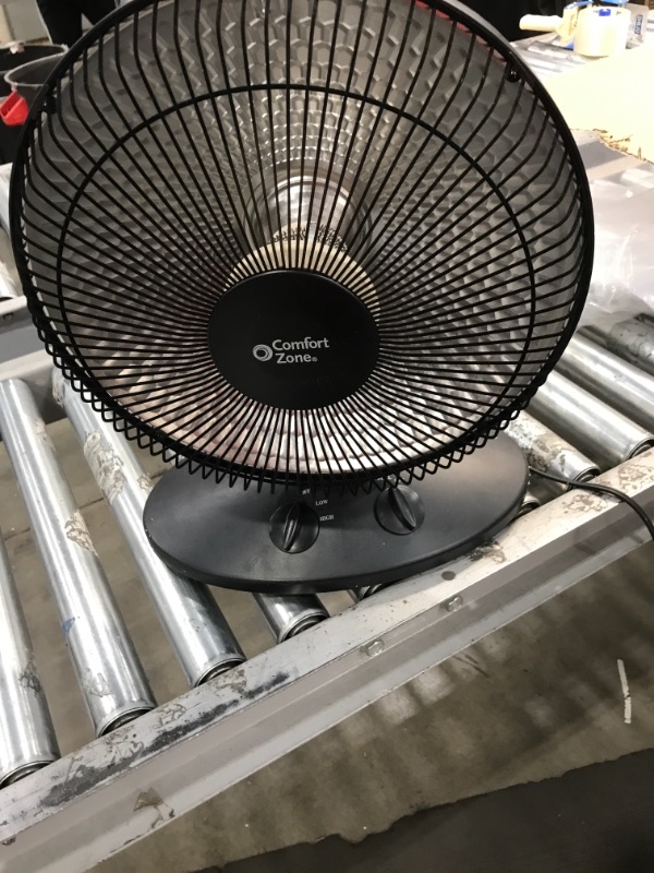 Photo 2 of *** NON FUNCTIONAL*** PARTS ONLY*** Comfort Zone 700/1000-Watt Oscillating Parabolic Dish Radiant Electric Portable Space Heater , Black