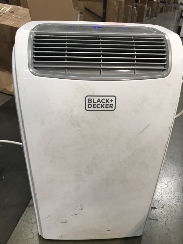 Photo 3 of Black+decker BPACT10WT 10,000 BTU Portable Air Conditioner with Remote

nonfunctional/parts only