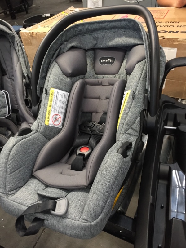 Photo 3 of EVENFLO PIVOT XPAND MODULAR TRAVEL SYSTEM WITH SAFEMAX INFANT CAR SEAT COLOR: ROAN
