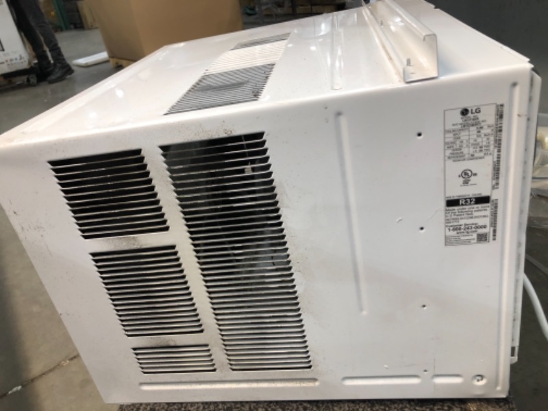 Photo 7 of **BROKEN** LG Window Air Conditioner - Cooler - 3516.85 W Cooling Capacity - 550 Sq. ft. Coverage - Dehumidifier - Washable - Remote Control - Energy Star - White