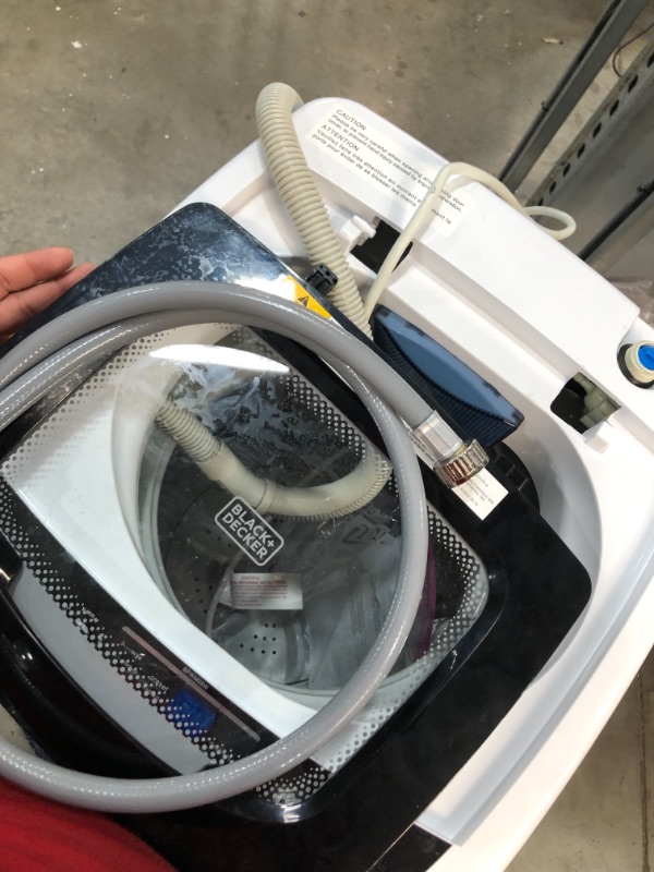 Photo 1 of Black + Decker BPWM09W Portable Washer
