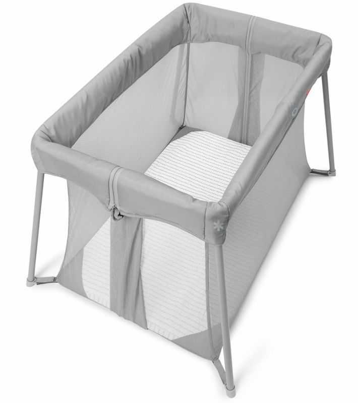 Photo 1 of Skip Hop Play To Night Expanding Playard & Travel Crib
