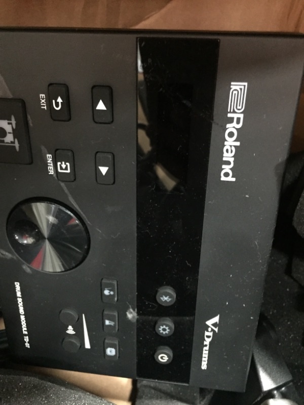 Photo 1 of Roland TD-07KV Electronic V-Drums Kit – Legendary Dual-Ply All Mesh Head kit with superior expression and playability – Bluetooth Audio & MIDI – USB for recording audio and MIDI data – 40 FREE Melodic
**USED, LOOSE MISSING HARDWAR**