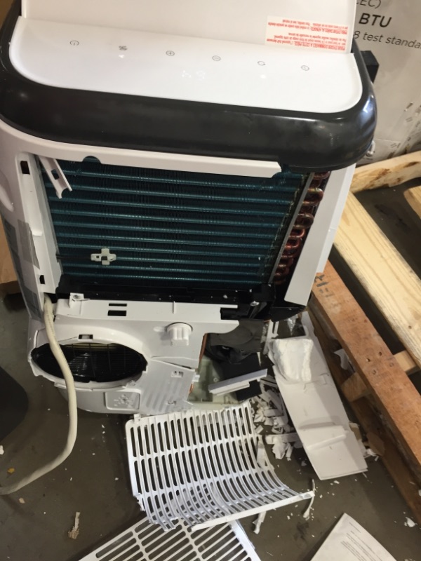 Photo 9 of BLACK+DECKER BPP10WTB Portable Air Conditioner with Remote Control, 10,000 BTU SACC/CEC (14,000 BTU ASHRAE), Cools up to 450 Square Feet, White
**DAMAGED, TURNS ON, MISSING COMPONENTS**