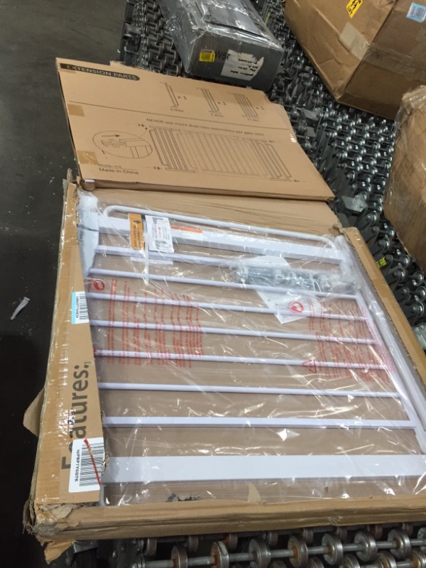 Photo 1 of extra wide safety gate 