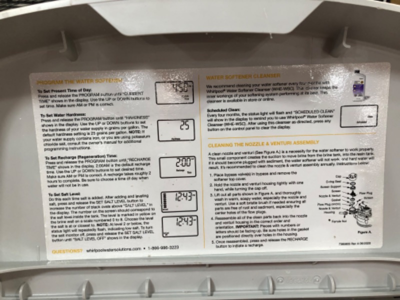 Photo 3 of Whirlpool WHES30E 30,000 Grain Softener | Salt & Water Saving Technology | NSF Certified | Automatic Whole House Soft Water Regeneration, 0.75 inches, Off-White
**USED, COULD NOT TURN ON OR FUNCTION**
