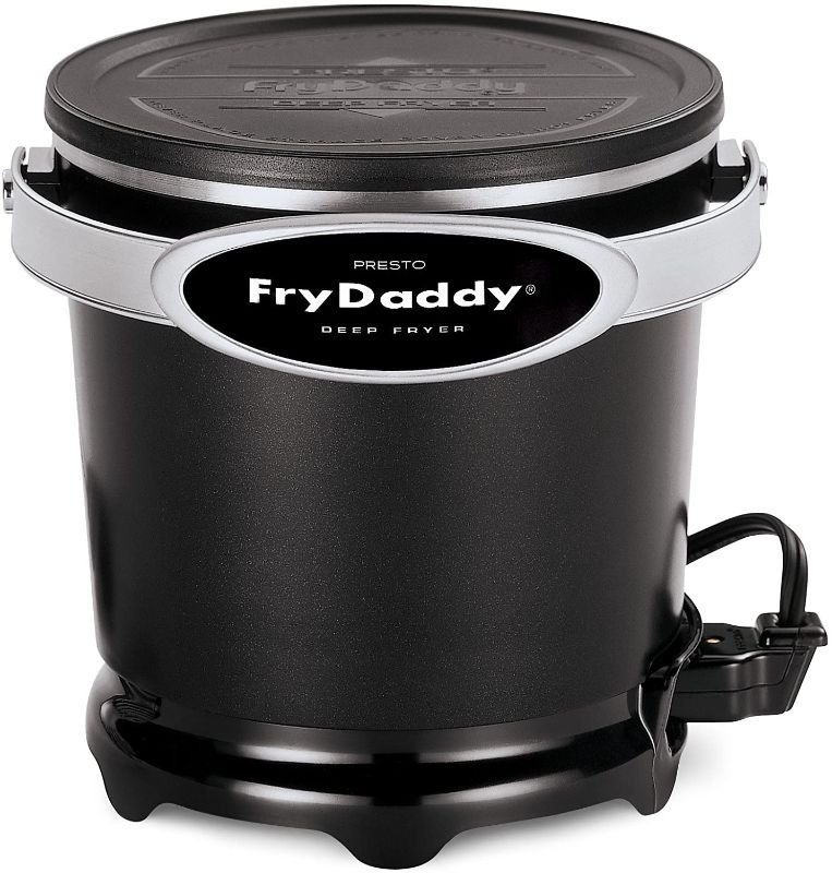 Photo 1 of Presto 05420 FryDaddy Electric Deep Fryer,Black
**USED, PLUGED IN AND DID NOT TURN ON**
