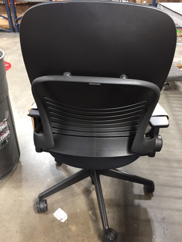 Photo 1 of Steelcase Gesture 442 Stool Chair - Black Steelcase Leather, Medium Seat Height, Shell Back, Light on Light Frame, Polished Aluminum Base
NOT BOXED!
SIMILAR TO PHOTO: BLACK/BLACK, NO FOOT RING
