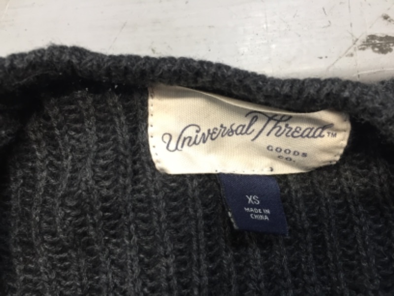 Photo 1 of UNIVERSAL THREAD - SWEATER, SIZE XSMALL(NAVY GREY)