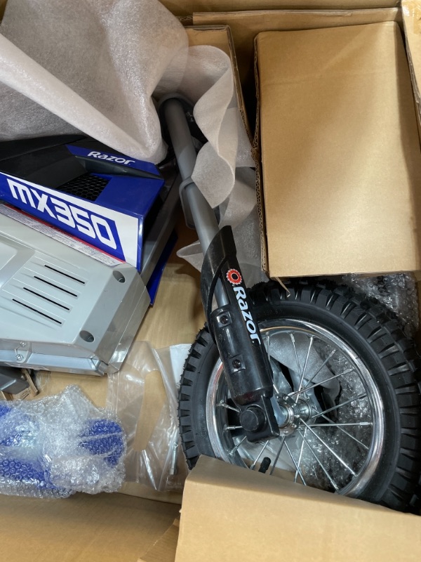 Photo 4 of Razor - Dirt Rocket MX350 Electric Bike - Blue