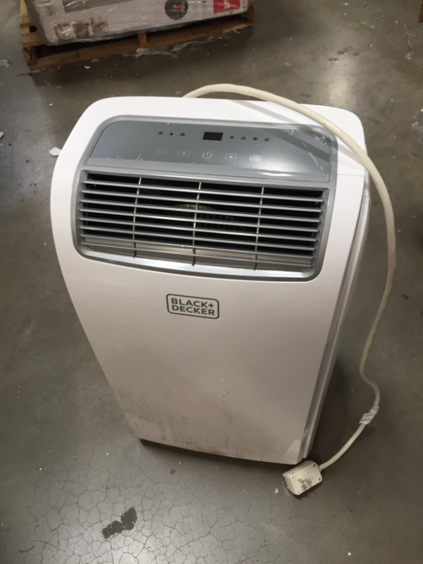 Photo 8 of Black+decker BPACT10WT 10,000 BTU Portable Air Conditioner with Remote