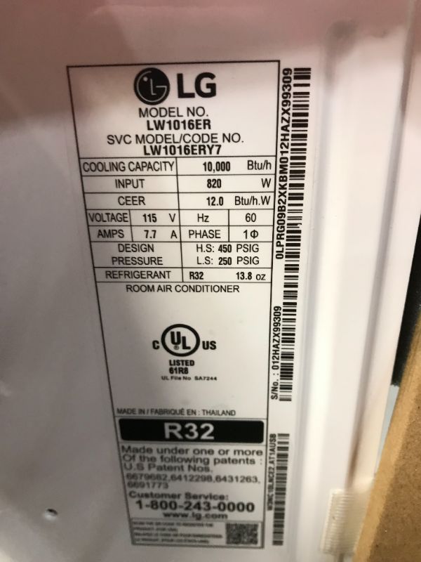 Photo 4 of LG Electronics 10,000 BTU 115V Window Mounted Air Conditioner LW1016ER with Remote Control