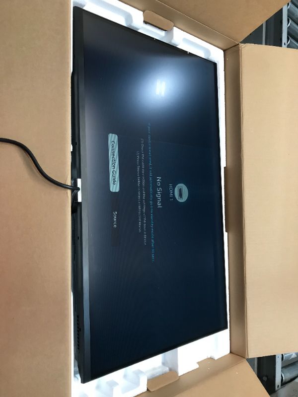 Photo 5 of AM702 Series LS32AM702UNXZA 32" Smart Tizen 4K UHD Monitor