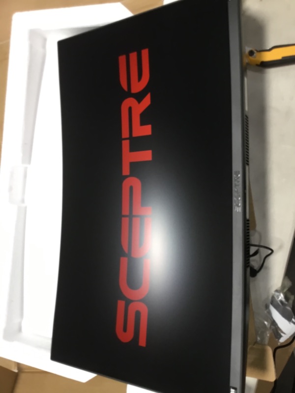 Photo 2 of Sceptre Curved 27" Gaming Monitor up to 165Hz DisplayPort 144Hz HDMI Edge-Less AMD FreeSync Premium