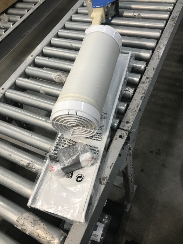 Photo 6 of BLACK+DECKER BPP05WTB Portable Air Conditioner with Remote Control, 5,000 BTU SACC/CEC (8,000 BTU ASHRAE), White
**MISSING SOME ACCESSORIES**BLOWS ICE COLD**